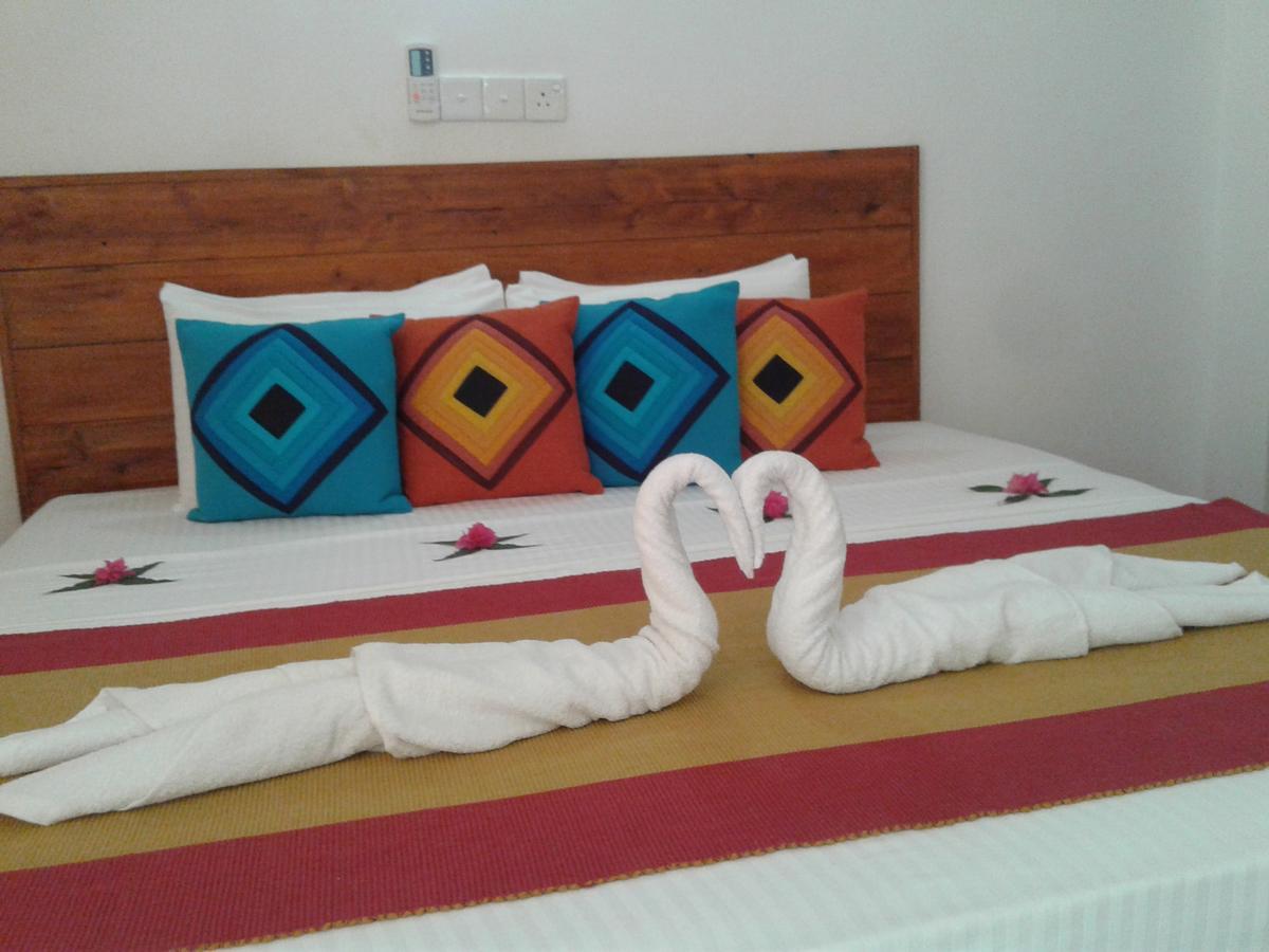 Wild Hut Habarana B&B 외부 사진